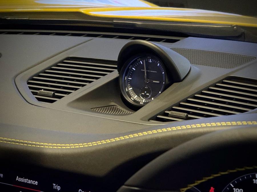 911 992 CARRERA GTS - Image 3